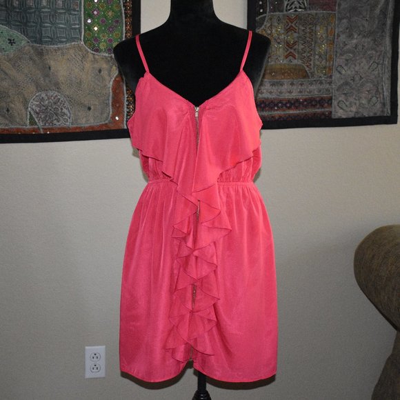 Windsor Dresses & Skirts - NWT! Windsor Ruffle Dress w/Spaghetti Straps